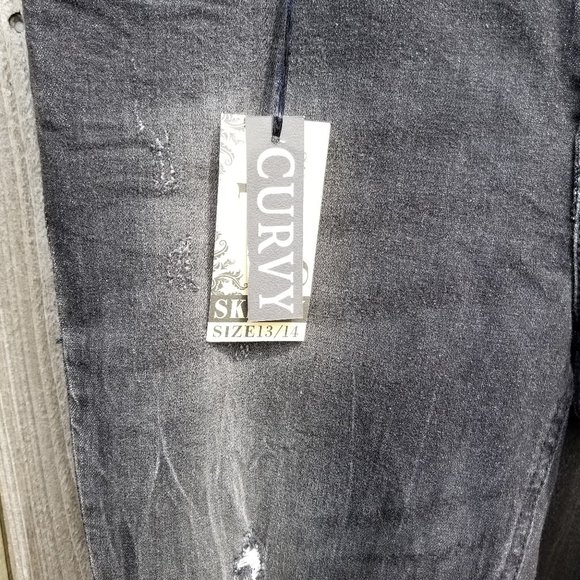 Distressed Black Jade Jeans Embroidered 13 /14 - Picture 2 of 12